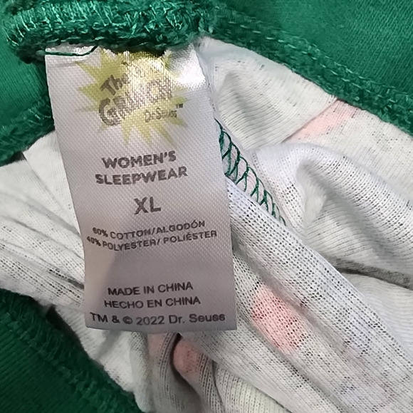 Grinch Family Christmas Pajamas Set - Picture 6 of 12